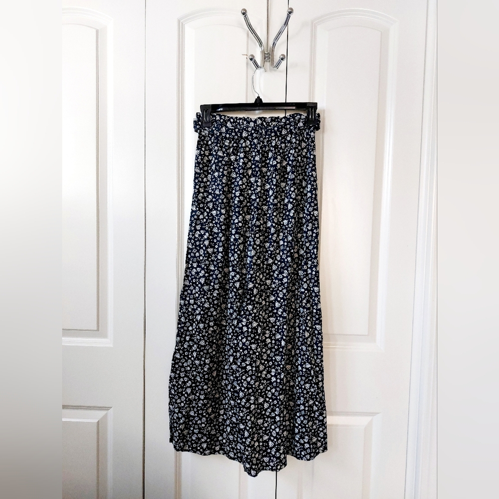 Navy Blue Ditsy Print Wide Leg Paperbag Waist Pant XS American Eagle Cottagecore - Picture 3 of 8